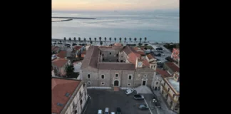 Il 10 maggio, alle ore 9.00 le splendide sale del castello Gallego a Sant’Agata Militello, ospiteranno il convegno dal titolo “Upgrate in Cardiochirurgia, Ospedale e Territorio a confronto per il progetto ‘Nebrodi Cardioprotetti’”: la Kermesse è organizzata dall’unità di Cardiochirurgia del Policlinico Paolo Giaccone di Palermo diretta dal dottore Vincenzo Argano