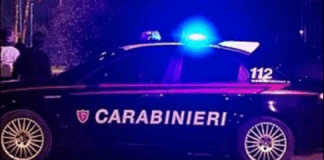 È un noto TikToker da più di 220mila follower di 26 anni uno degli arresti dei carabinieri durante servizi straordinari di controllo a Napoli nel centro storico in occasione dei festeggiamenti protratti fino all’alba: durante le operazioni i militari hanno arrestato 2 ragazzi di 17 e 18 anni sorpresi mentre innescavano un grosso petardo artigianale a piazza del Gesù