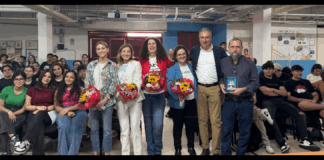 Giovedì mattina 22 maggio 2025 si è tenuta un’interessante Tavola Rotonda che ha coinvolto oltre 100 studenti del Liceo Scientifico “Ernesto Basile” di Palermo che ha preso spunto e ha avviato il dibattito a partire dal Saggio “Femminicidio e Narcisismo Patologico: quale correlazione e come prevenire relazioni pericolose” di Andrea Giostra e AA.VV., dal quale libro quattro studentesse hanno letto stralci di alcune delle storie di donne vittime di abusi e violenze raccontate nel manuale