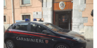 I carabinieri di Taormina hanno arrestato e posto ai domiciliari un 23enne del luogo, ritenuto responsabile del reato di “detenzione ai fini di spaccio di sostanze stupefacenti”