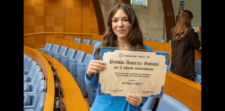 La dott.ssa Danila Arco, neolaureata in “Scienze dell’Informazione: Tecniche Giornalistiche e Social Media Management” presso il Dipartimento di Civiltà Antiche e Moderne di UniMe, è stata insignita del Premio America Giovani per il Talento Universitario, riconoscimento promosso dalla Fondazione Italia USA per premiare il merito dei giovani neolaureati delle Università italiane
