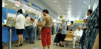 In merito alle difficoltà registrate in alcuni uffici postali, sul tema dell’Assegno di inclusione, Poste Italiane informa che gli interessati stanno ricevendo l’accredito della mensilità di agosto dell’Assegno di inclusione e del Contributo Straordinario del mese di luglio, previsto dal decreto legge approvato recentemente a beneficio dei cittadini