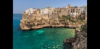 L’episodio è accaduto nelle ore scorse, durante la giornata di ieri: è morto il ragazzo di 23 anni di origini siciliane rimasto ferito dopo un tuffo avvenuto nelle acque antistanti l’iconica lama Monachile a Polignano a Mare, nel Barese, da una altezza di diversi metri