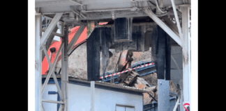 Incidente mortale sul lavoro oggi pomeriggio, intorno alle 15, all’interno dell’impianto della CO.M.MAN, una ditta che si occupa di movimento terra, scavi e demolizioni che si trova a Larderia inferiore, accanto al cimitero