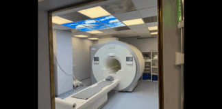 È stata inaugurata ieri la nuova risonanza magnetica dell’AOU “G. Martino” di Messina, installata al piano terra del Padiglione F e acquistata con fondi PNRR (Missione 6 Componente 2 Investimento 1.1.2 “Ammodernamento del parco tecnologico e digitale ospedaliero – Grandi apparecchiature”)