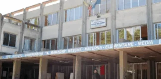 “Ho presentato un’interrogazione urgente alla Regione Sicilia per un caso che non posso ignorare e che mi indigna profondamente: Un bambino di 11 anni con autismo grave (livello 3), seguito quotidianamente da insegnante di sostegno, assistente alla comunicazione, educatore e assistente igienico-sanitario, è stato sospeso per 5 giorni dalla scuola media ‘Manzoni – Dina e Clarenza’ di Messina”