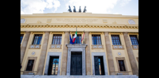 “È stato sempre un uomo buono, un sacerdote accanto agli ‘ultimi’: Si tratta di ricostruzioni prive di fondamento”… sono queste le parole dei rappresentanti della difesa, ieri in aula alla Seconda Sezione Penale del Tribunale di Messina dove dalle 14.30 alle 16.30 sul banco degli imputati è salito per il suo Processo il sacerdote 49enne Claudio Marino, originario di Torino