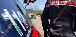 Incidente mortale sul lavoro oggi pomeriggio a Fondachello Valdina: un 69enne, originario di Avellino, ha perso la vita dopo essere precipitato nel vuoto da un’altezza di circa quattro metri all’interno dei capannoni di un’azienda di produzione di laterizi