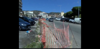 “Luglio 2022 – Gennaio 2026: Parcheggi d’interscambio Viale Europa… ed ancora non è finita… non è un lavoro pubblico ma un TORMENTO PUBBLICO… da tre anni e mezzo il Viale Europa è interessato dai lavori per la realizzazione dei parcheggi d’interscambio”