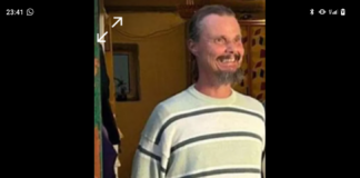 Proprio nei mesi in cui il caso della ‘famiglia del bosco’ stava esplodendo sui media di tutta Italia, sui suoi social comparivano post di critiche nei confronti della coppia anglo-australiana cui i giudici avevano deciso di sospendere la responsabilità genitoriale