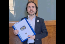 “Sono il primo a presentare la lista e spero di diventare anche il primo cittadino: Arrivare fino a questo punto non è stato semplice… gli ostacoli sono stati tanti, le difficoltà non sono mancate, ma con determinazione e con il sostegno di tante persone ce l’abbiamo fatta lo stesso”