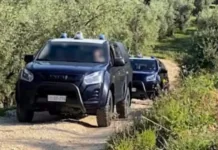 Proseguono le indagini dei carabinieri per fare luce su un omicidio avvenuto ieri nel Catanese, dove il cadavere di un 66enne, Giuseppe Florio, un incensurato originario di Giardini Naxos (Messina) è stato trovato in una zona di campagna di Mitogio, frazione di Castiglione di Sicilia